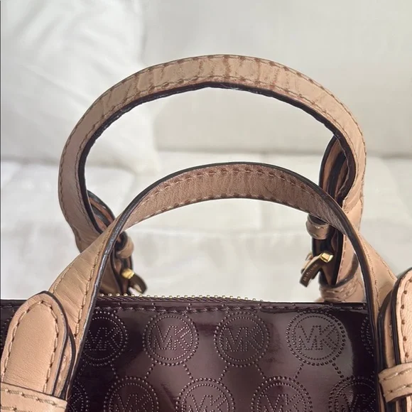 Authentic Michael Kors Dark Brown Crossbody‎ Bag with Gold Accents 9”/13” - Picture 6 of 8